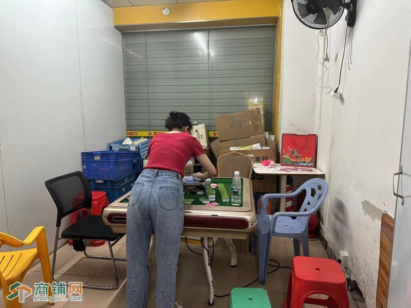 w龙华经营十年老店便利店整体优价转让图3