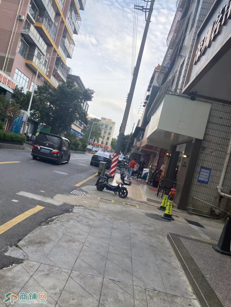 龙岗区坪地街道办福串店旺铺转让W图2