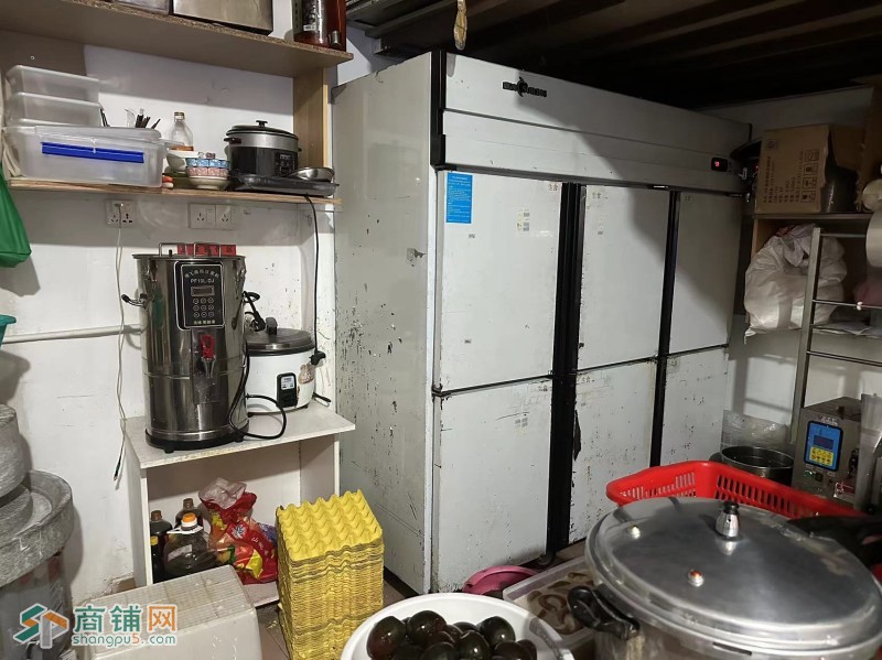 W宝安十年老店外卖店整体优价转让图3
