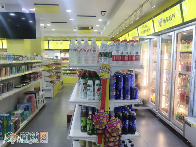 W南山西丽茶光村零食店转让图3