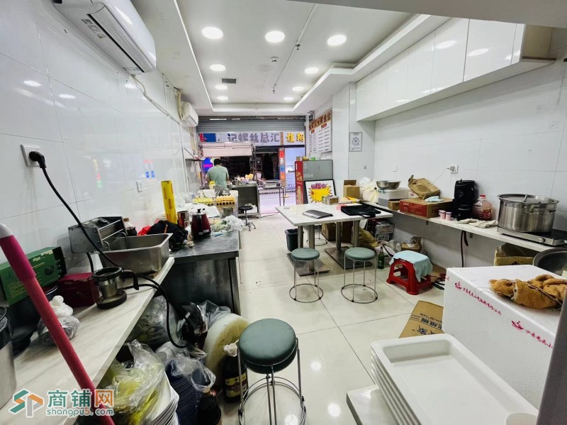 w福田区金地一路旺铺转让图3