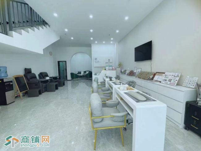 大鹏葵涌小区底商空铺转让图2