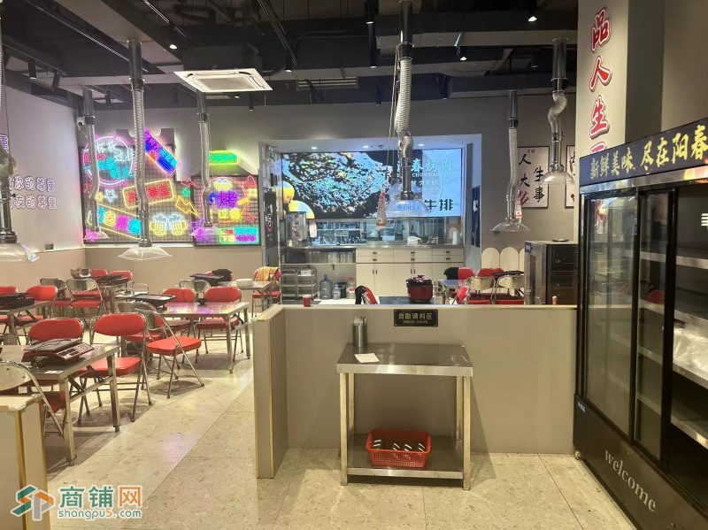 南山区临街烤肉店图3