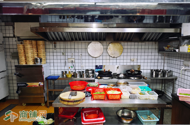 民治展涛大厦餐饮店转让图3