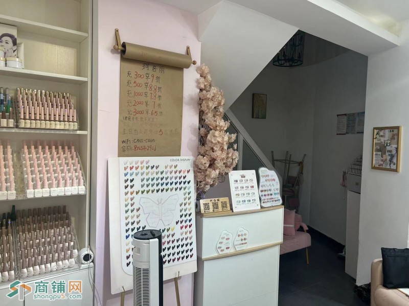 龙华区腾龙路ATMall上塘荟美甲店转让w图2