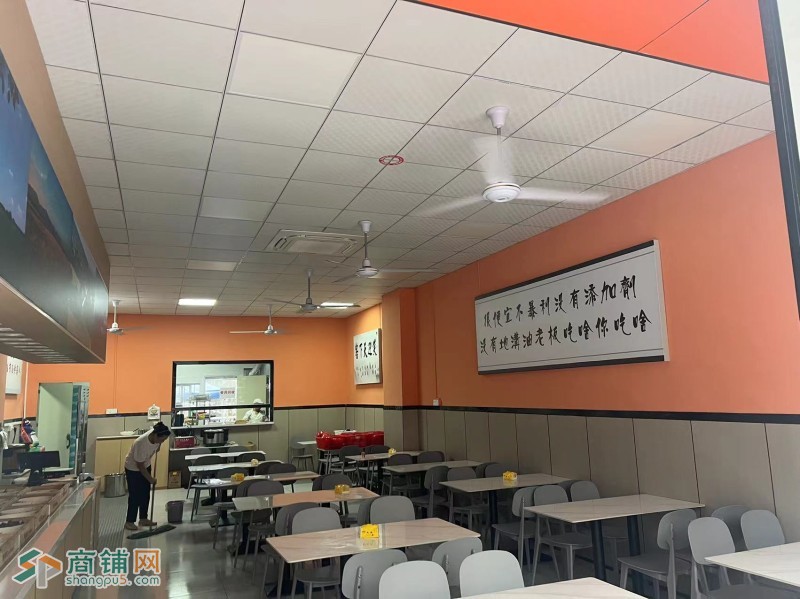 宝安银田创意园宿舍底下餐饮店旺铺转让w图2