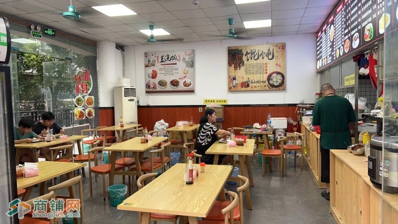 W龙岗区坂澜大道工业园区内营业额3000＋餐饮店转让图3