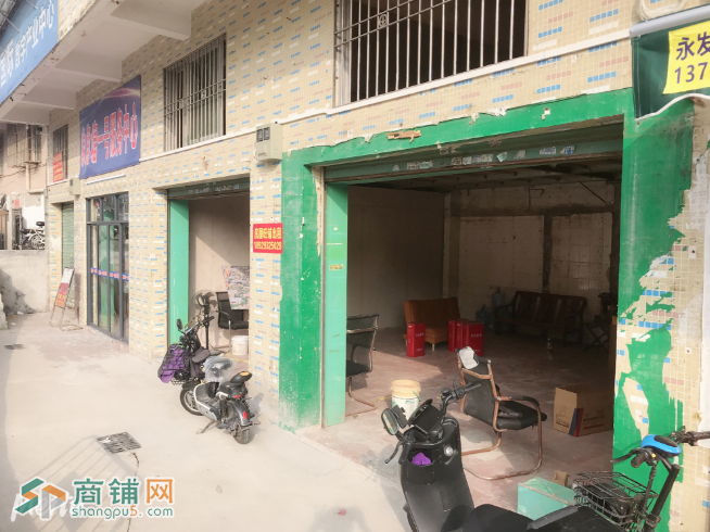 W岗头雪象花园新村村口店铺招租图3