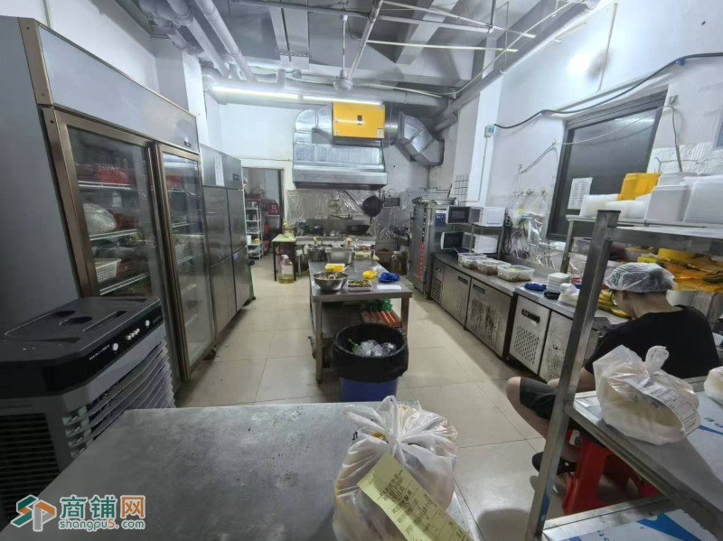 w坂田华为基地42平外卖店图3