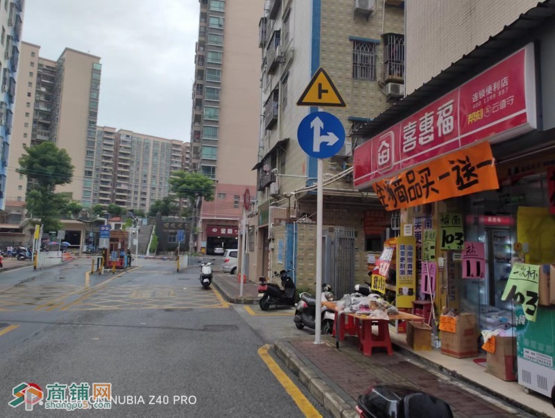 w宝安固戍社区临街商铺一手房东直租图2
