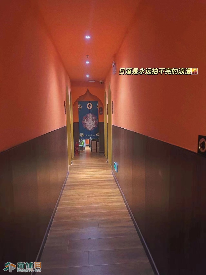 w龙岗龙城广场155平spa馆图3