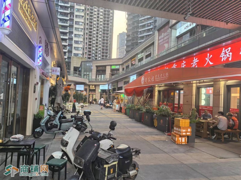 w龙华地铁口附近小酒馆图2