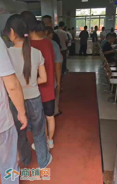 w南山区少帝路工厂宿舍楼下盈利餐饮店转让图3