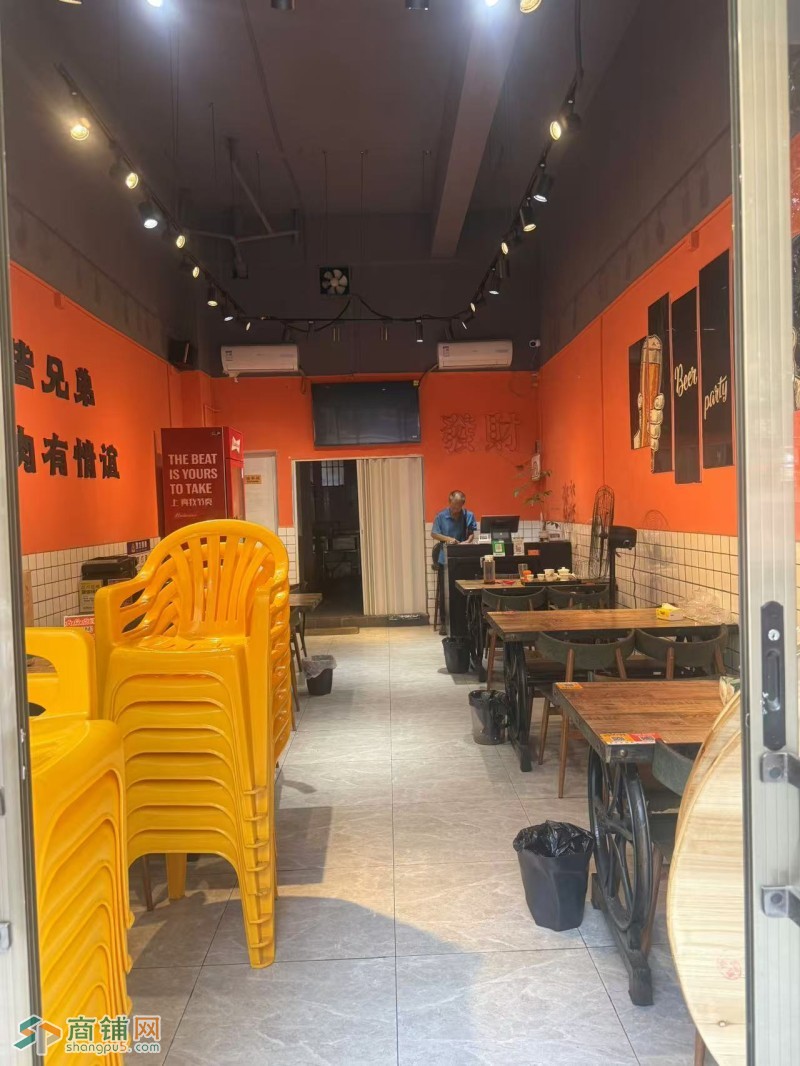 W龙岗烧烤店整体优价转让图3