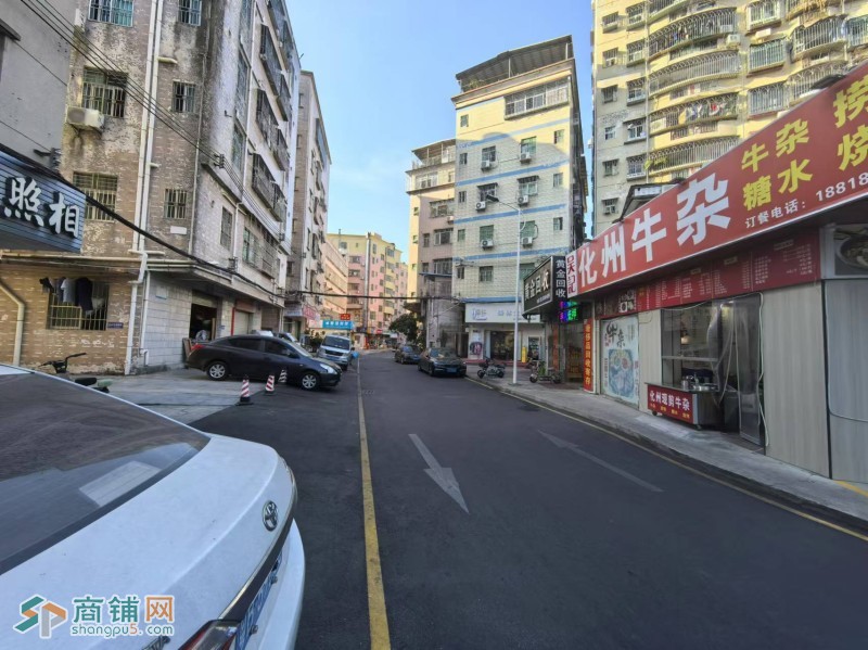 w龙岗30平城中村主街双门面餐饮图3