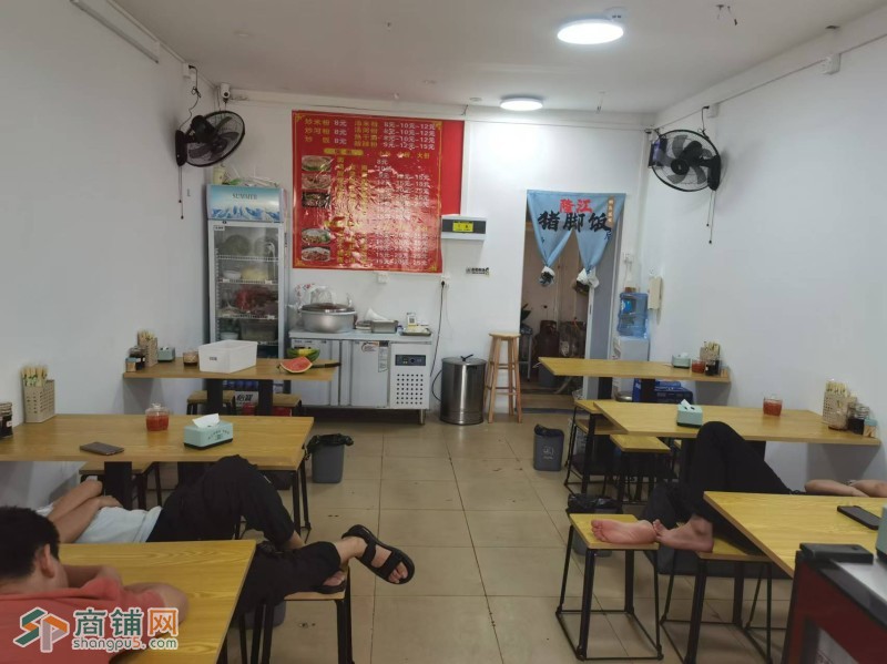 W光明区临街商铺图3