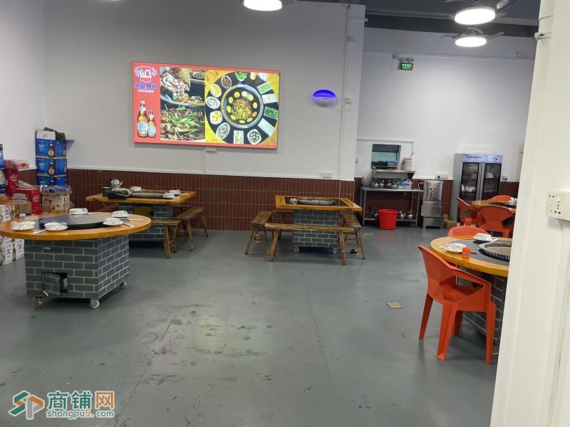 W龙岗区向银路旺铺餐饮店转让（可外摆）图2