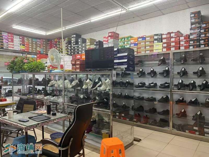 龙岗坂田街道象角塘村湖南飞龙真皮鞋店旺铺转让w图2