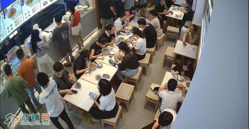 W宝安餐饮店整体优价转让图2