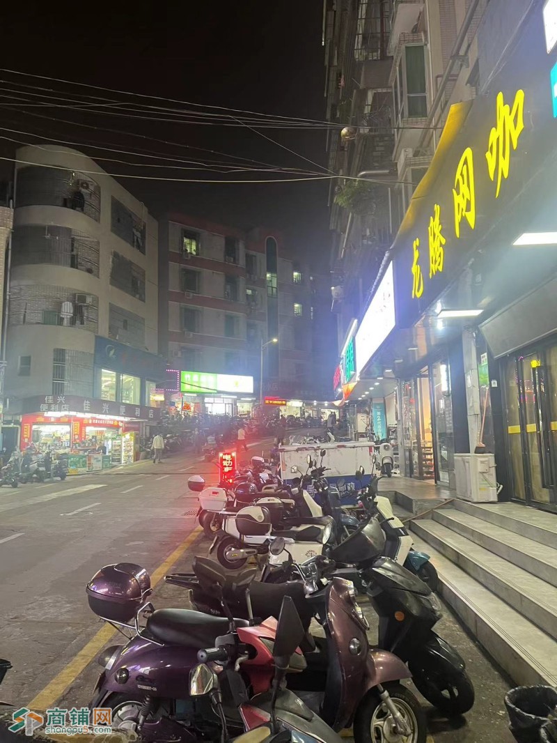 城中村主路 工业区包围上下班人流多w图3