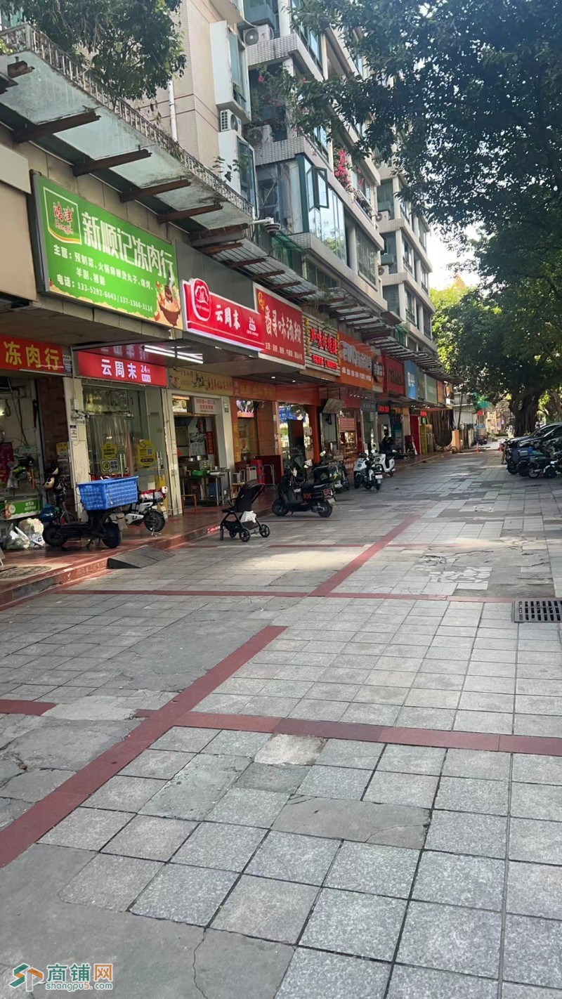 学校小区门口 写字楼包围 门前公交站w图2