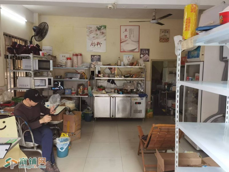 W龙岗区临街商铺图2