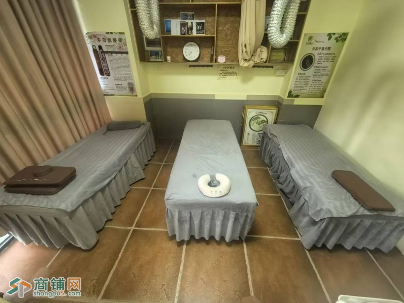 W南山区临街商铺图3