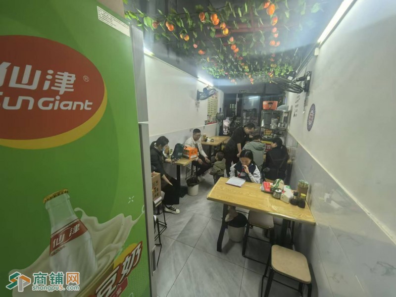 w盐田4年佳兆业底商餐饮图3