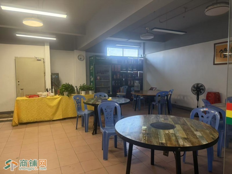 W光明餐饮店整体优价转让图3