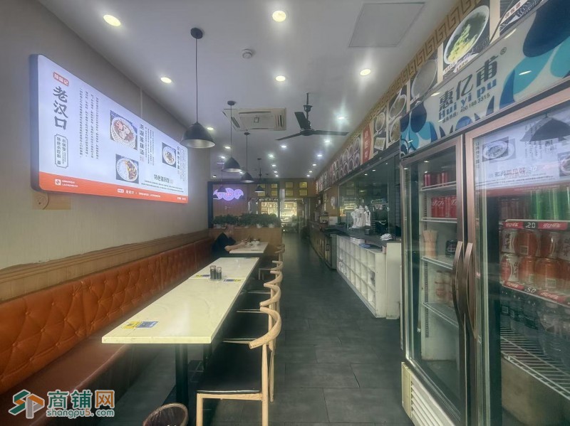 W宝安餐饮店整体优价转让图3