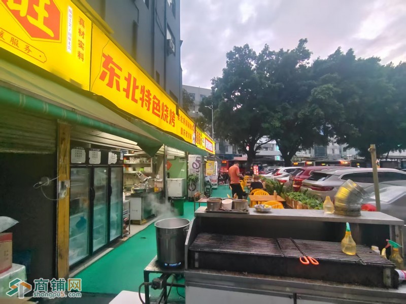 W布吉珍地旺东北烧烤铜锅涮肉夜宵店转让图3