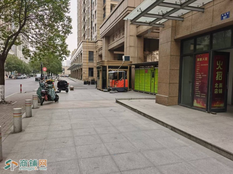成熟小区商铺新出租图2