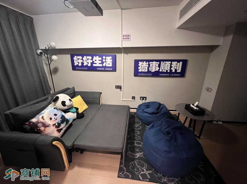 宝安区新桥街道万科星城叁一私人影院旺铺转让w图2