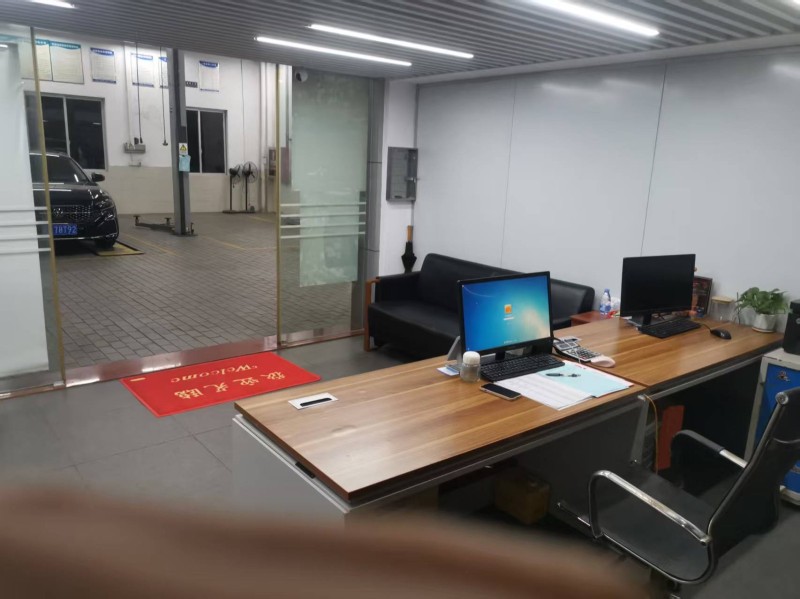 W宝安汽修店整体优价转让图4