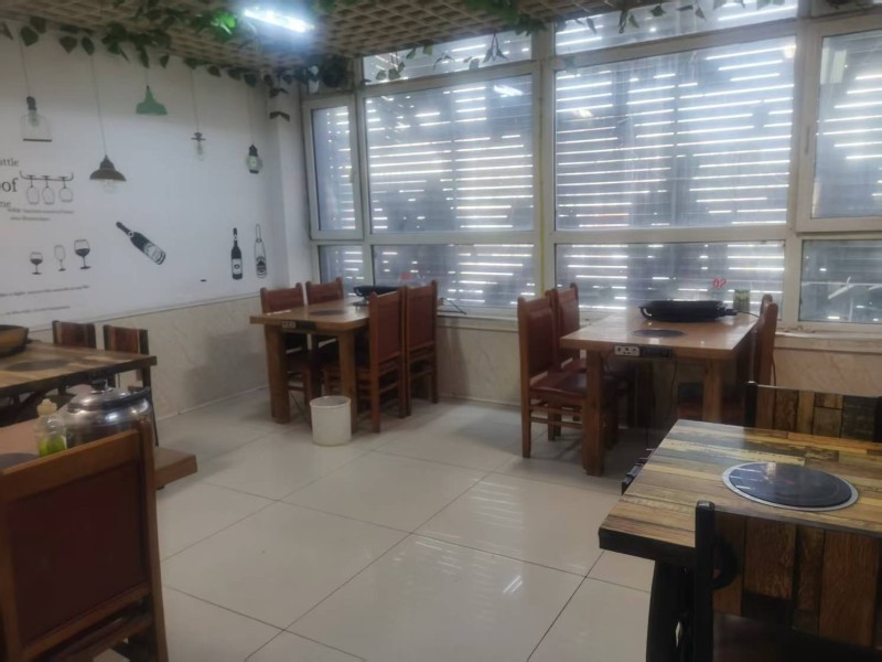 W于洪区沙岭胡台餐饮店出兑兑费包房费人流密集图4