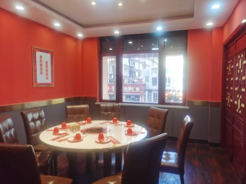 W铁西区齐贤街聚贤雅苑小区口首家餐饮店出兑可改行装修好图3