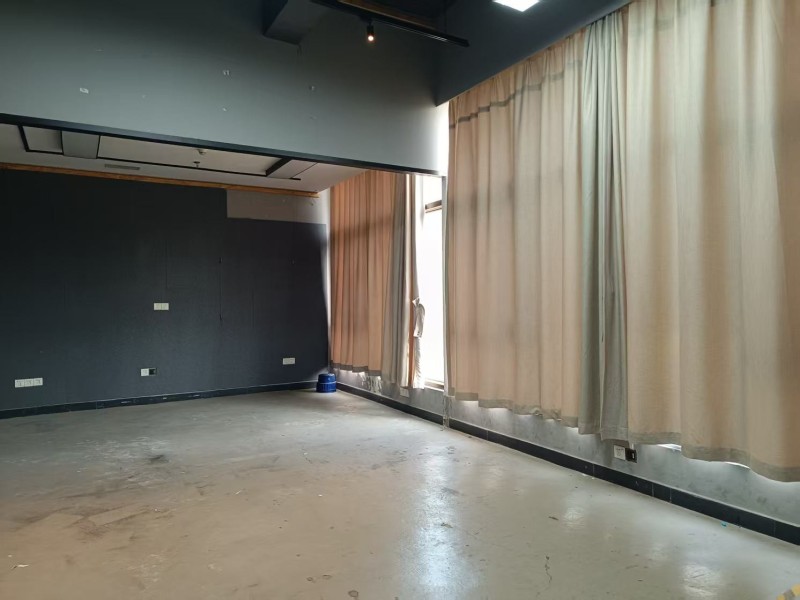 W宝安区松岗街道临街商铺（一手房东旺铺直租）图6