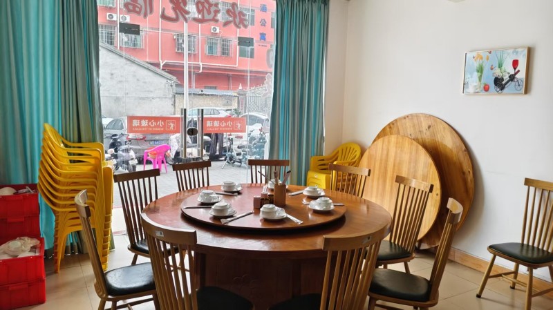W龙岗区牛仔园新村旺铺餐饮店转让图6