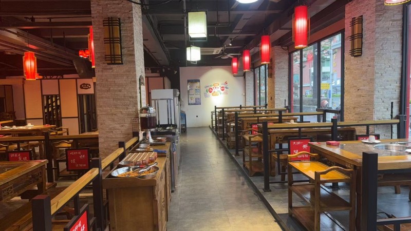 W坪山区坑梓中心临街旺铺大型火锅店餐饮店转让图2