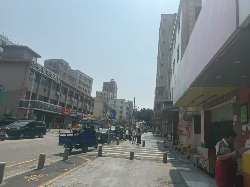 W宝安餐饮店整体优价转让图3