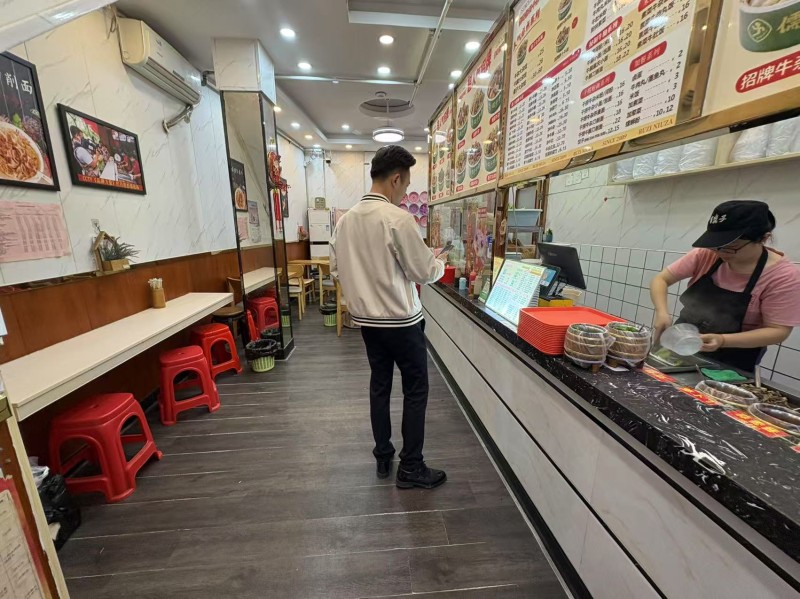 光明区凤凰街道旺铺餐饮店转让w图3