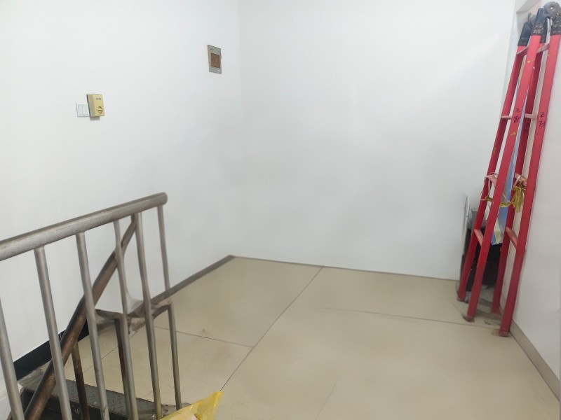 编号2562运河区浮阳大道康居园二期网通小区门市出租图2