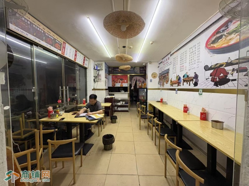 罗湖区笋岗村旺铺餐饮店转让w图2