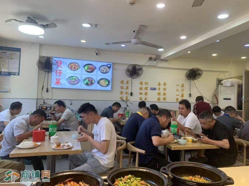 W宝安区新安街道快餐店旺铺转让图4