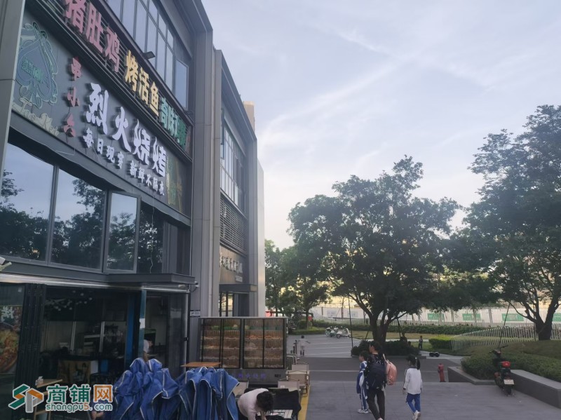 w龙岗（南约）串小六烈火烧烤图3