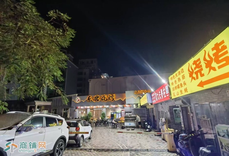 w龙岗区好姐姐东北烧烤店旺铺转让图2