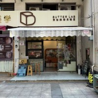 福田区高档小区底商烘焙店转让W