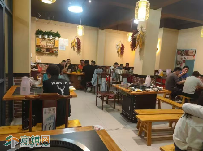 W龙岗横岗100平可外摆铁锅炖大鹅店转让图3