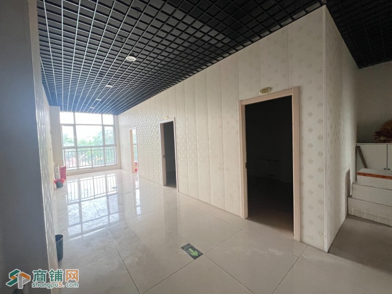编号2524新华区晨曦花园东门临街商铺房东直租图2