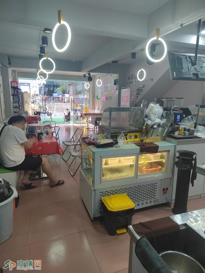 深圳龙岗下水径WeLuckyCoffee奶茶店旺铺转让W图3